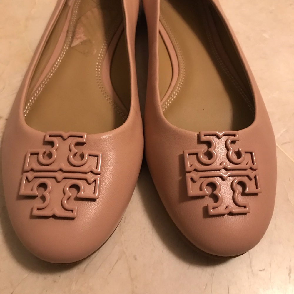 Beige Tory Burch flats